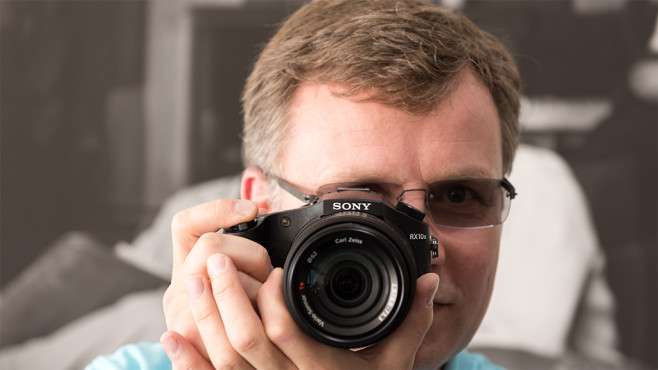 Neuer Premium-Allrounder: Sony Cyber-shot RX10 Mark II